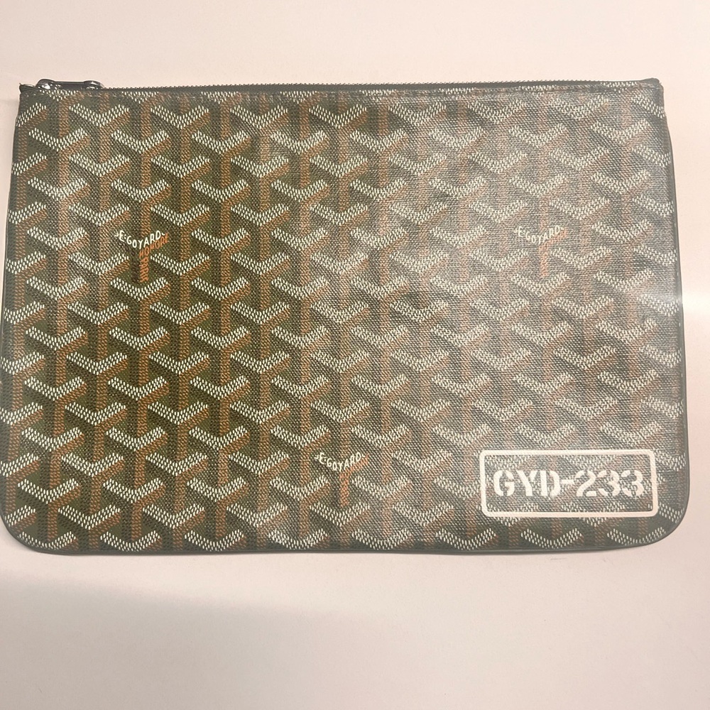 GOYARD Senat Pouch GM